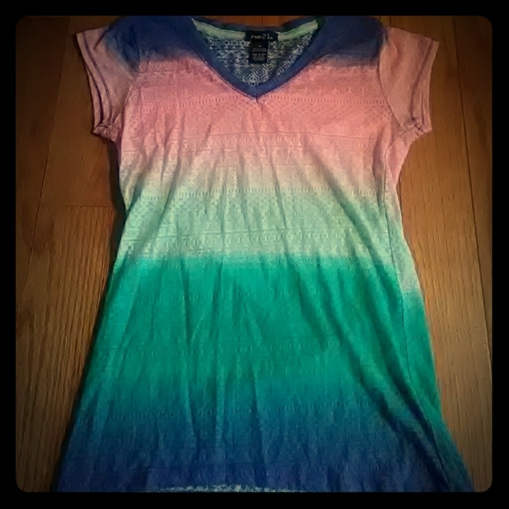 Dark blue to light pink gradient shirt